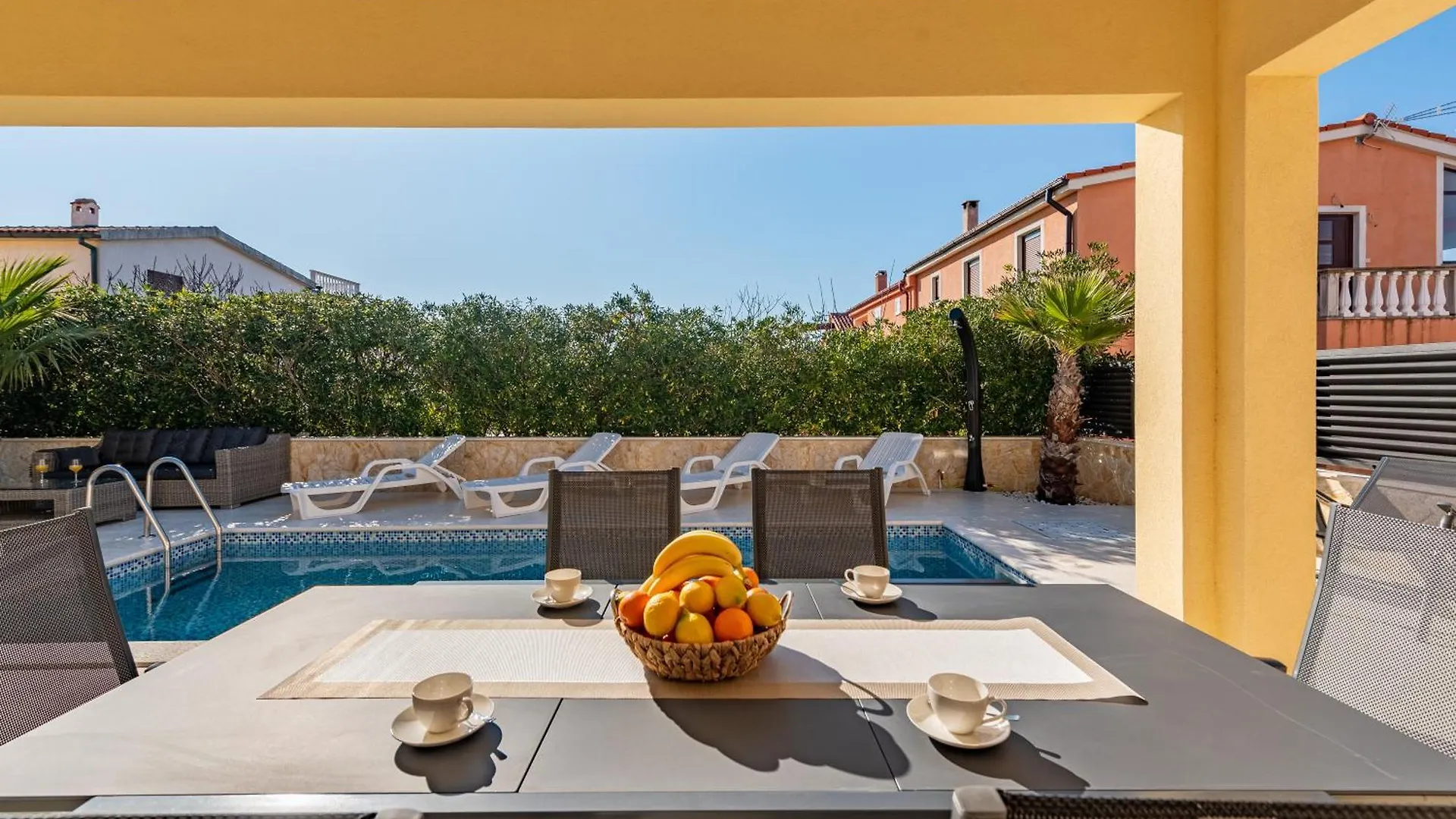 Luxury Villa Agape Ellita Vir