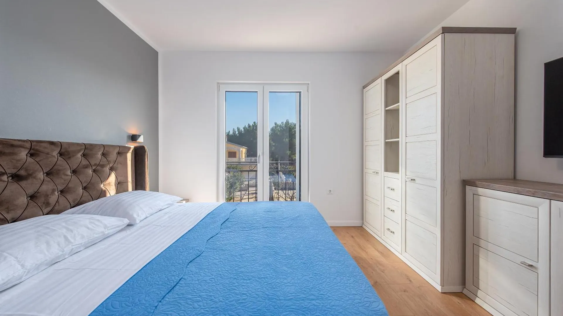 Luxury Villa Agape Ellita Vir