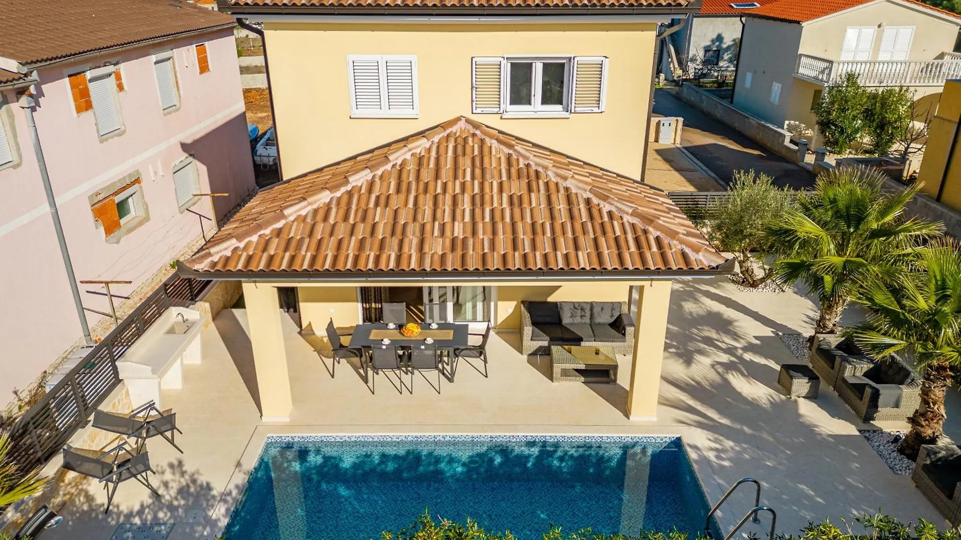 Luxury Villa Agape Ellita Vir