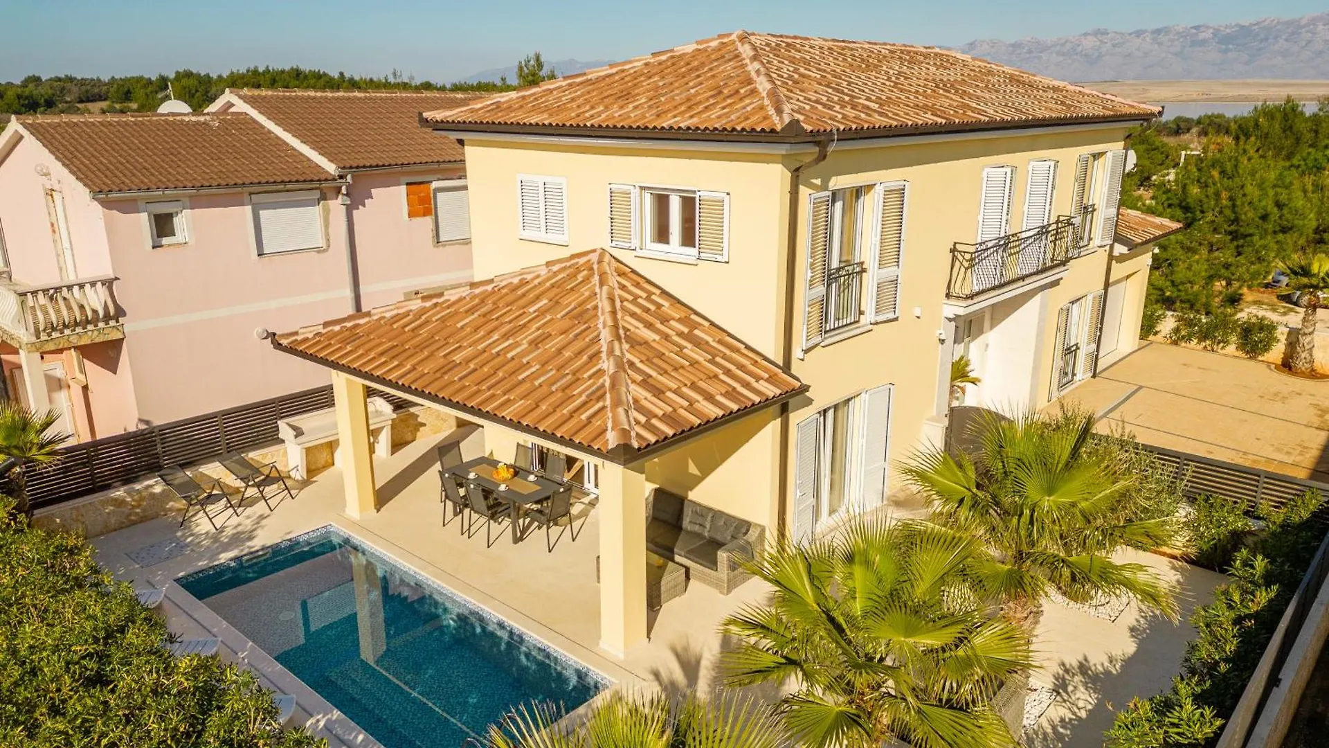 Luxury Villa Agape Ellita Vir