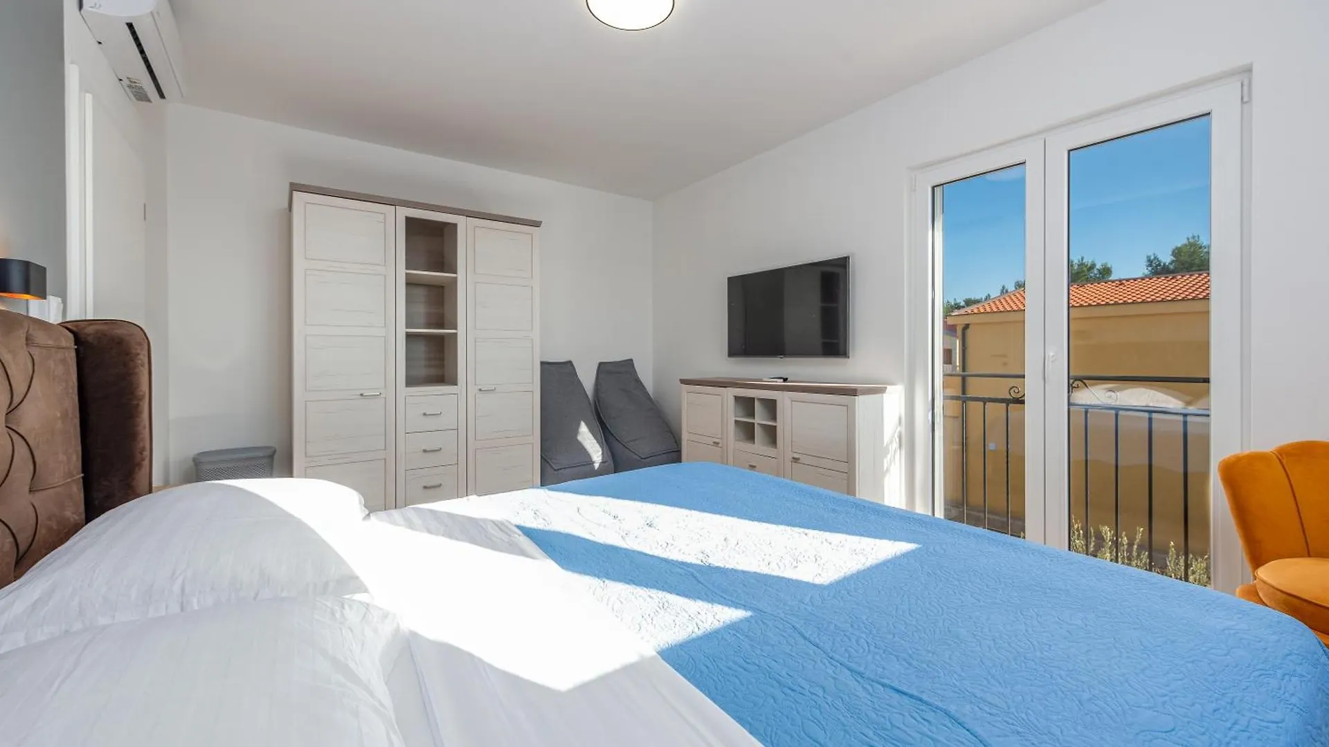 Luxury Villa Agape Ellita Vir