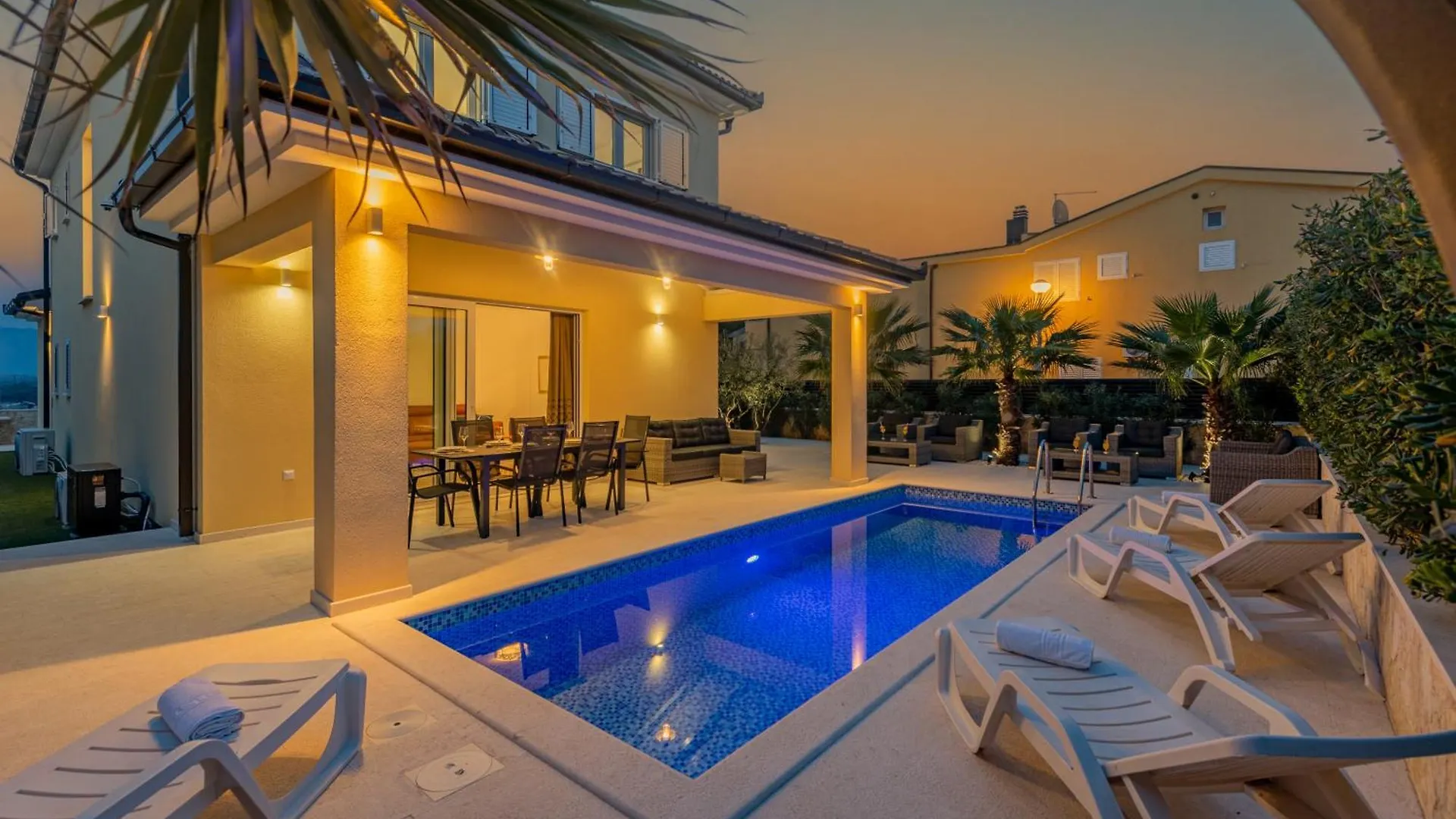 Luxury Villa Agape Ellita Vir